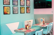 Restaurant Dallas Dinner agencé par Atelier 41
